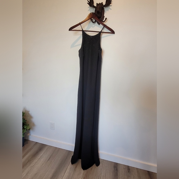 Fairweather size 2 long black evening gown - Picture 2 of 5